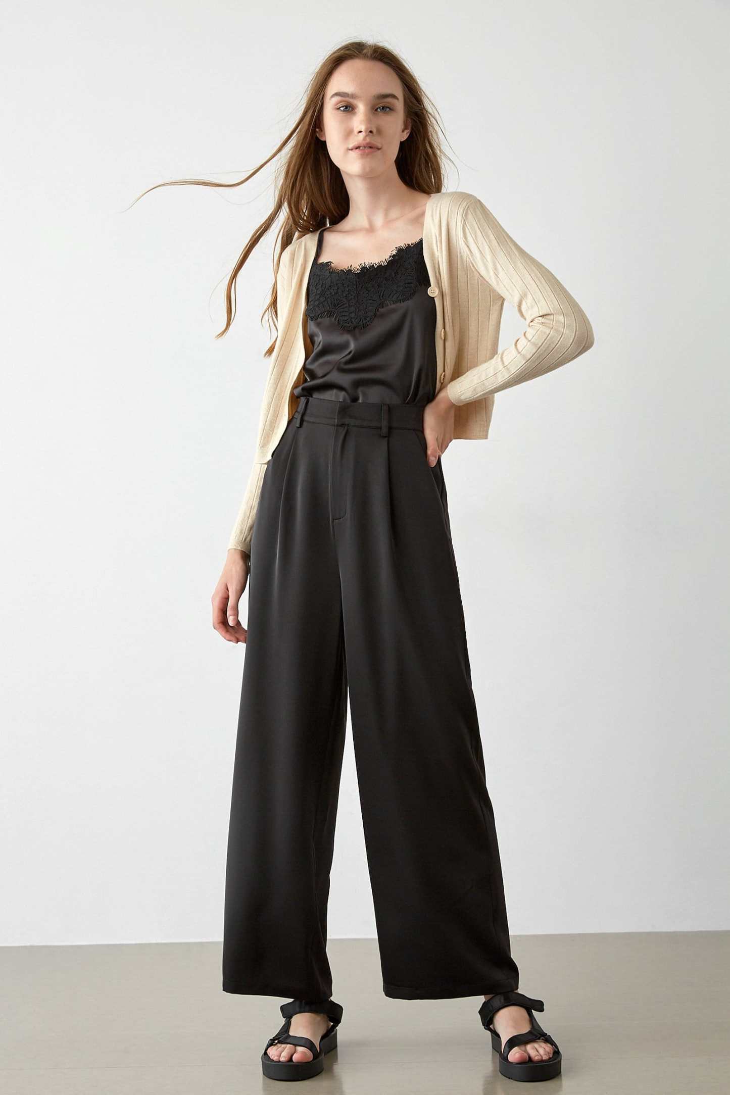 Abril Beige Button-Up Cardigan