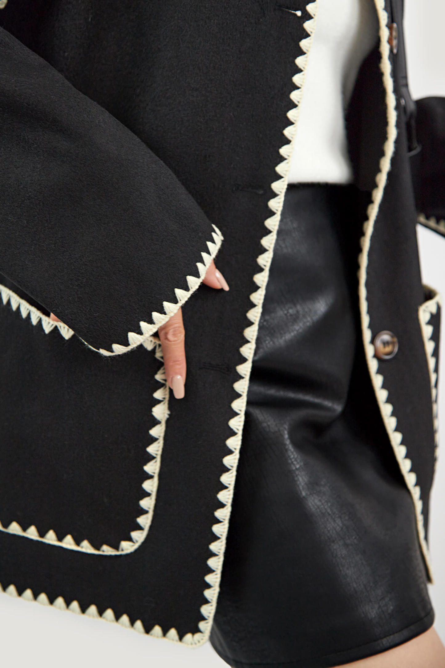 Black Contrast Drop Shoulder Wool-Blend Tweed Coat with Scarf