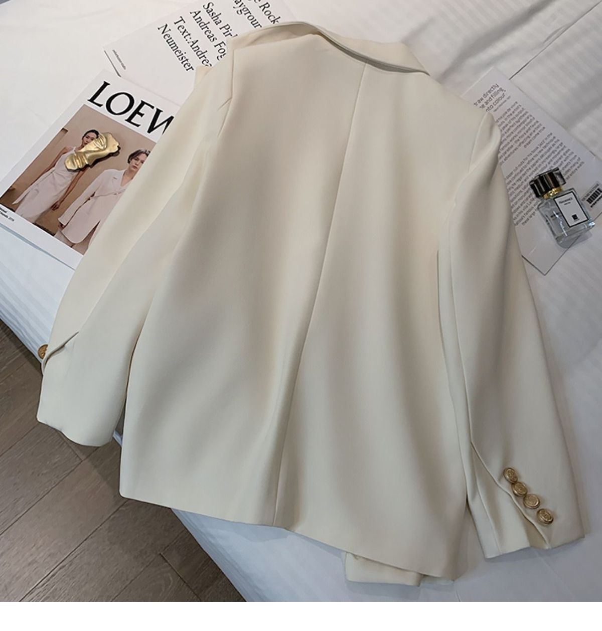 Beige H-shaped blazer