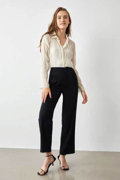 Aaliyah Wheat V-Neck Shirt