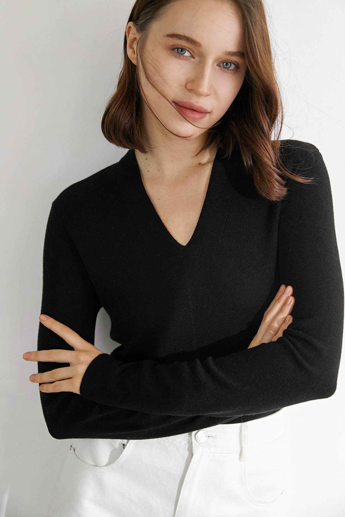 Aislin Premium Wool Black Long-Sleeve Button-Up Sweater