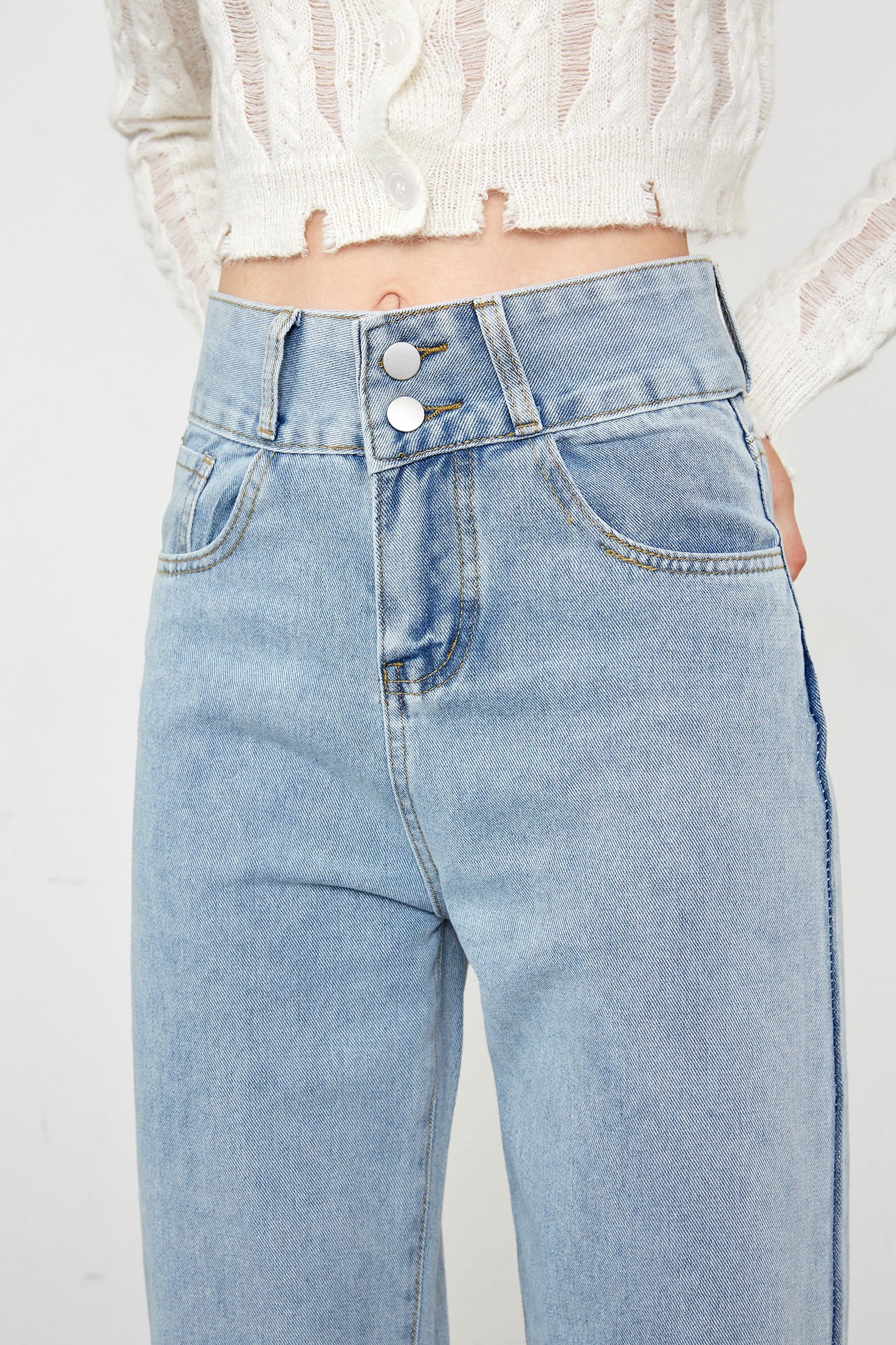 Auria Light Blue Ankle Jeans