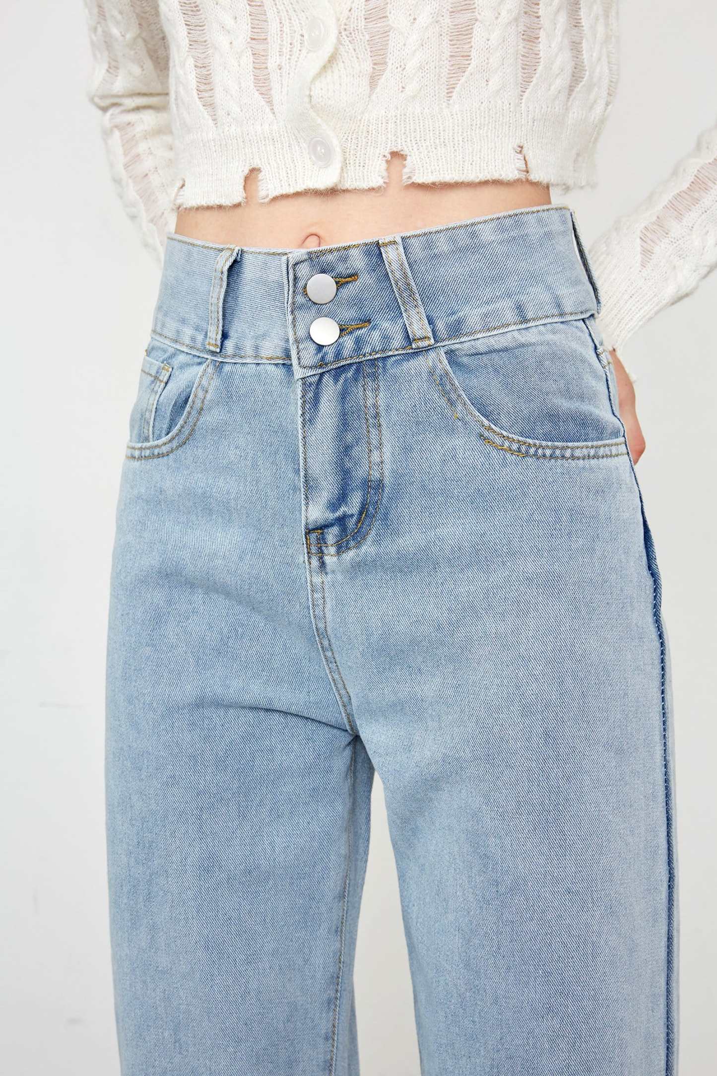 Auria Light Blue Ankle Jeans