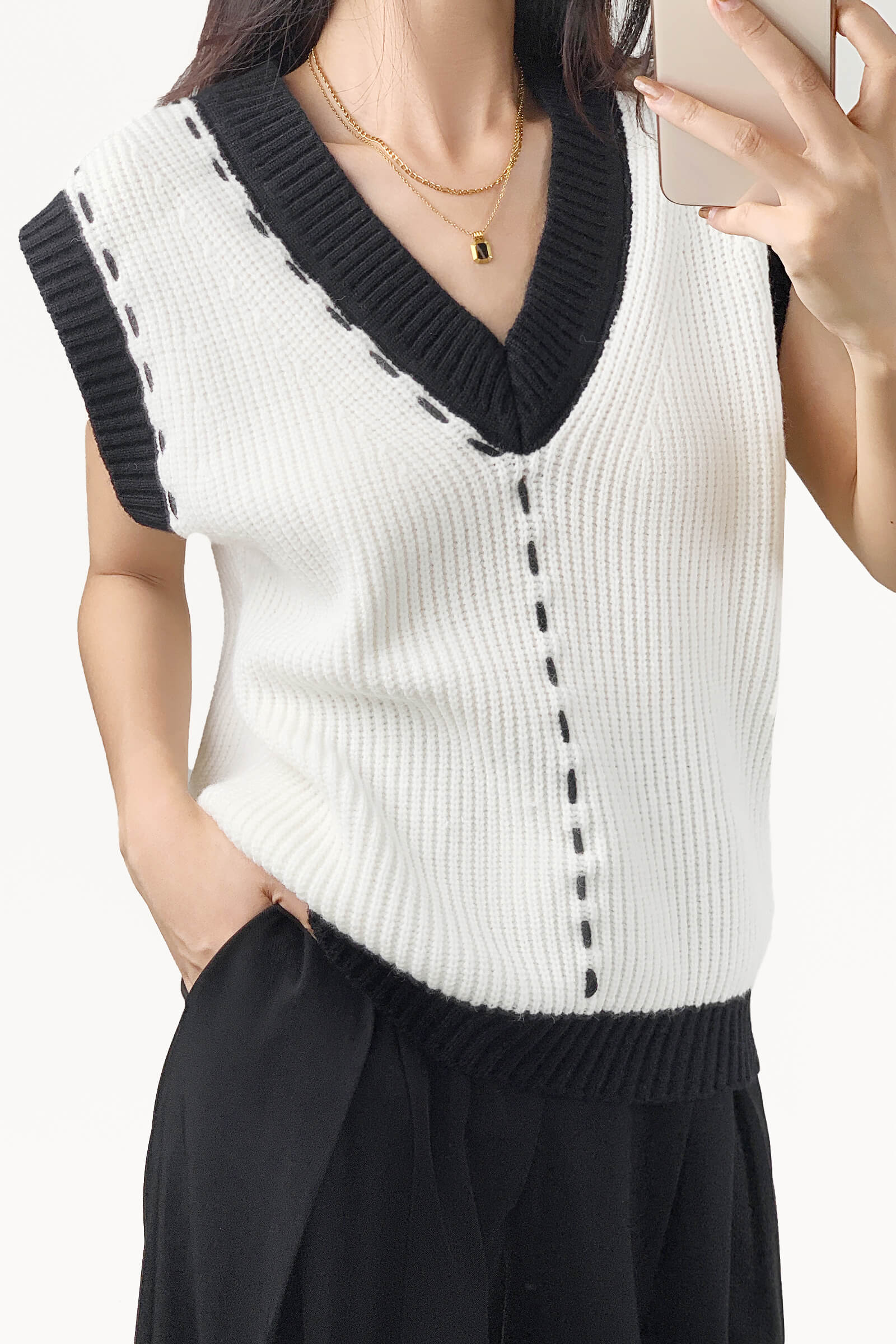 Ivory Color Block Contrast Stitch Ribbed Knit Sweater Vest