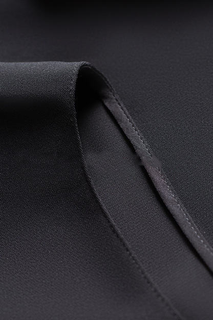 Black Sleeveless Pleat Detail Top