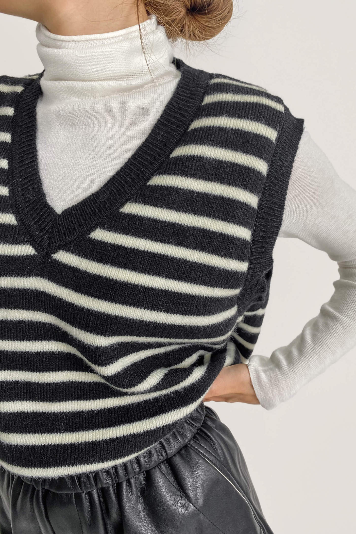 Black Striped Knitted Sweater Vest