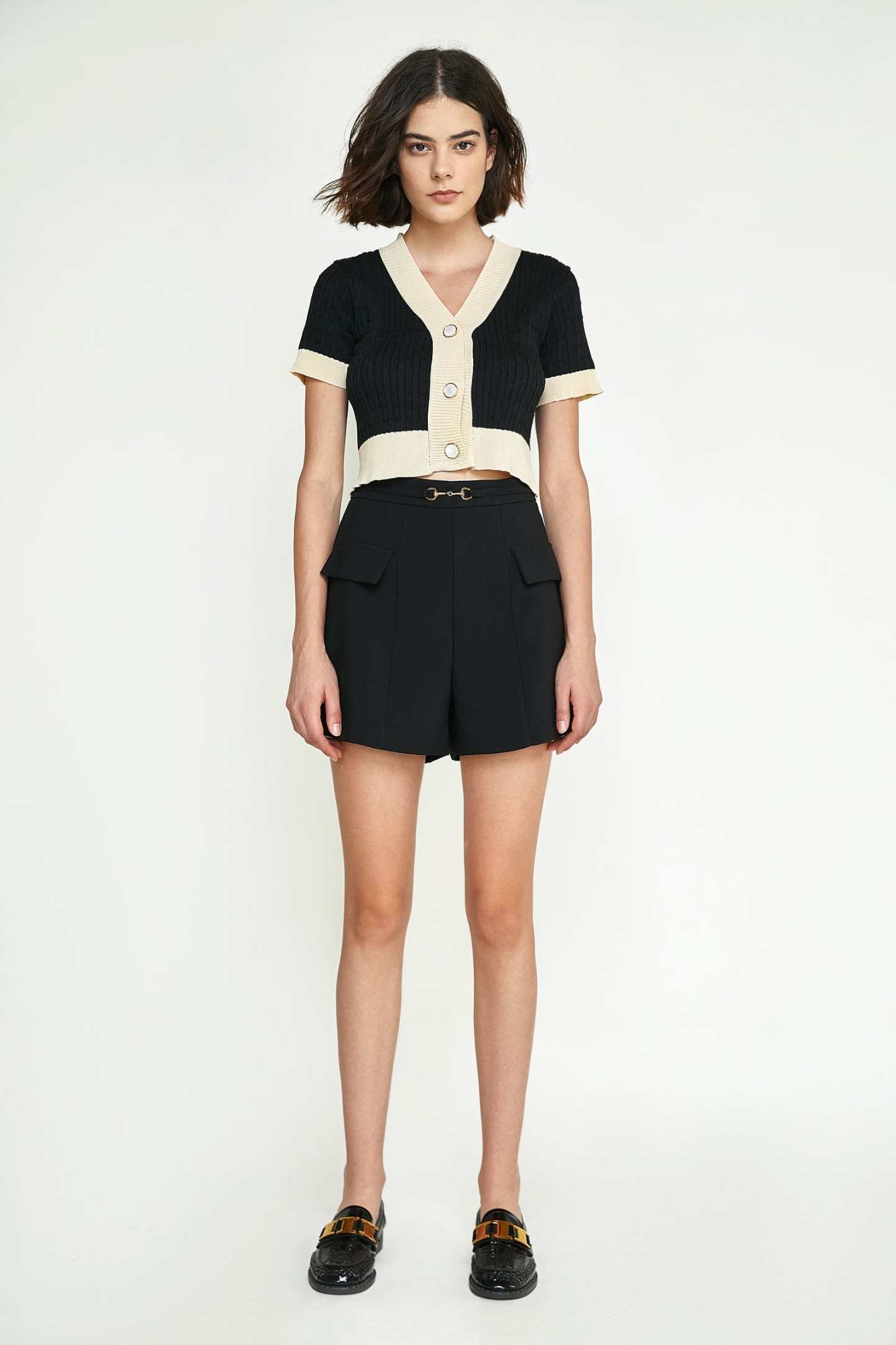 Black Contrast Trim Button-Up Cable Knit Cropped Cardigan