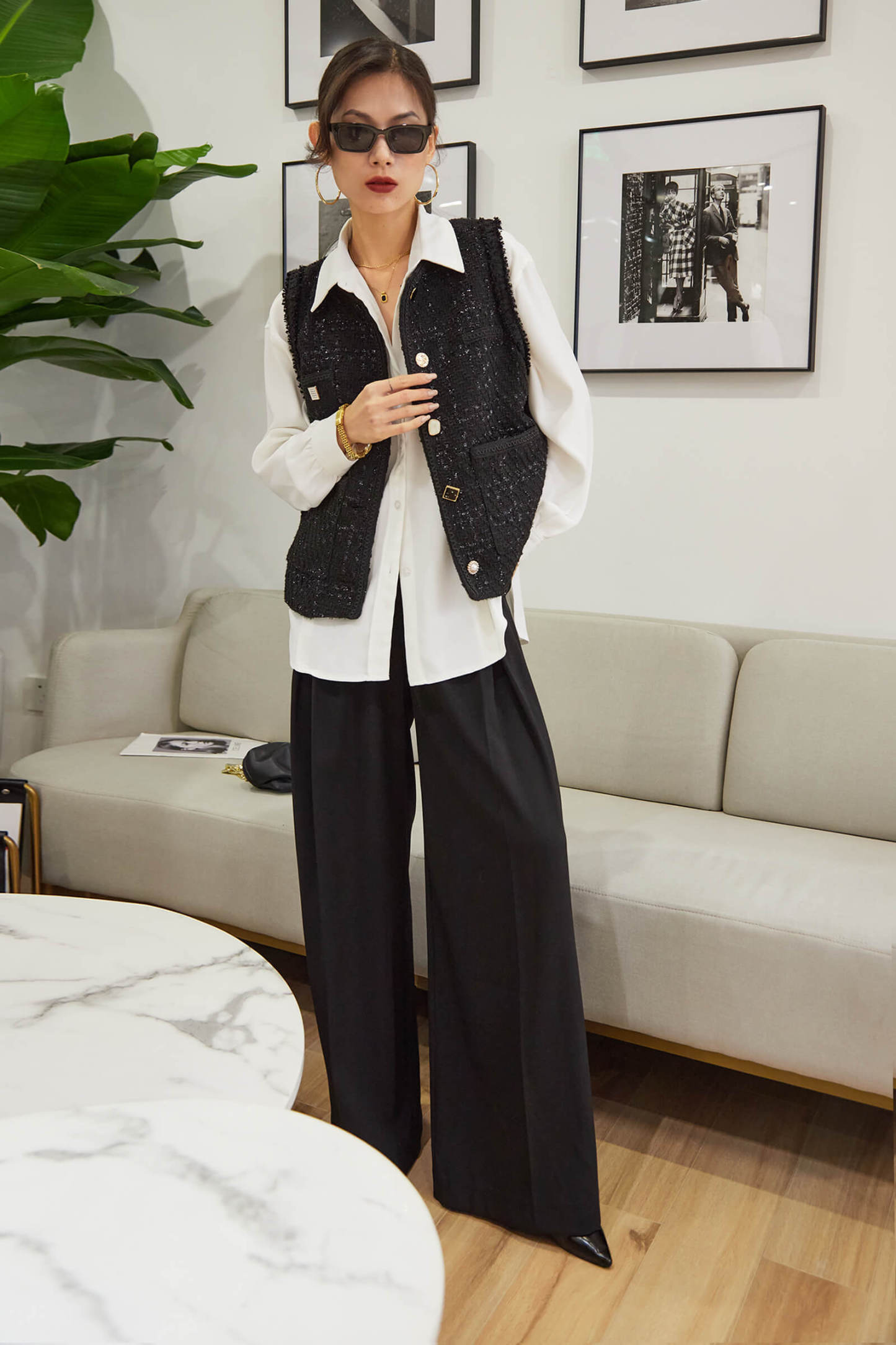 Black Crew Neck Frayed Trim Button-Up  Tweed Vest