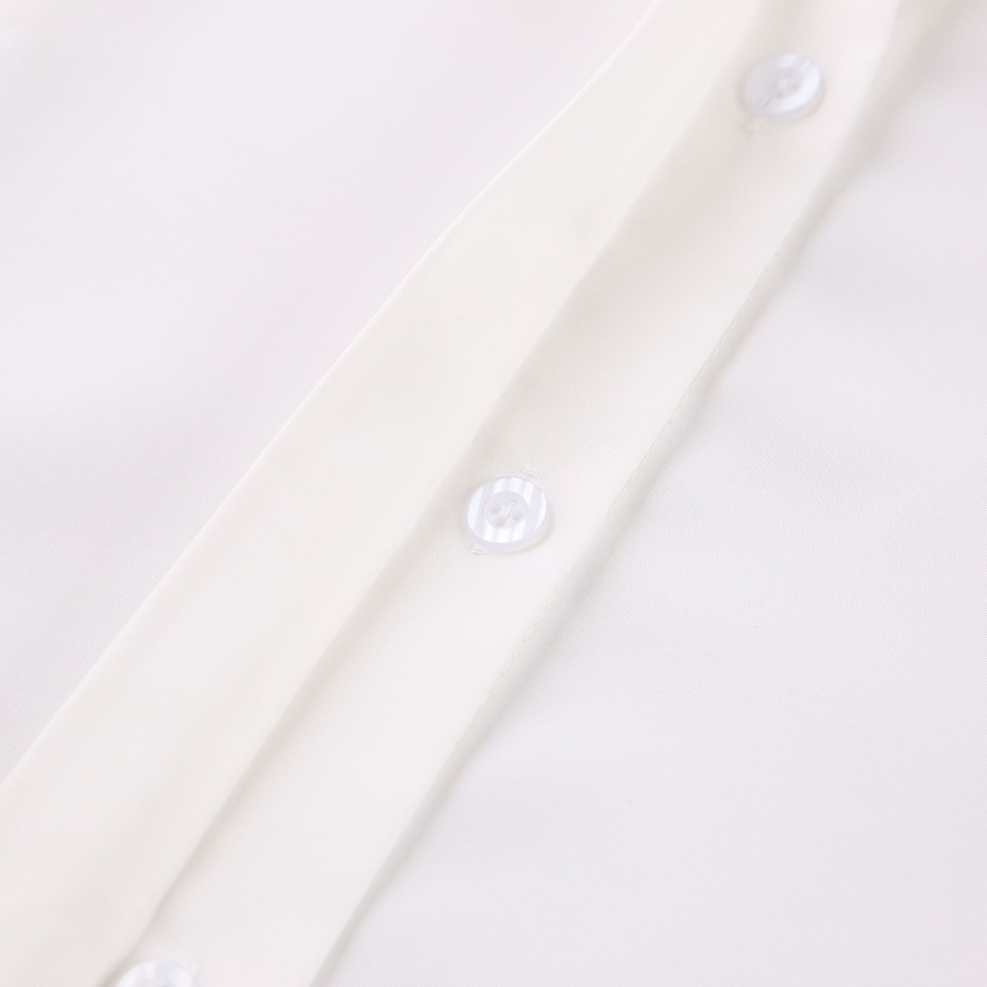 Autumn New Right-Angle Shoulder White Shirt Commuter Temperament Design Sense Niche Long-Sleeved Shirt