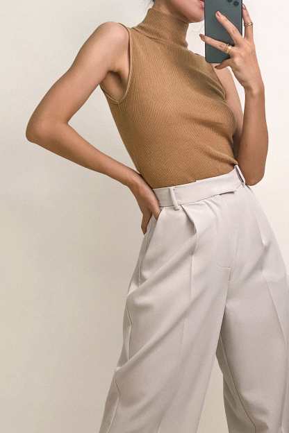 Peru Wool-Blend Mock Neck Sweater Vest