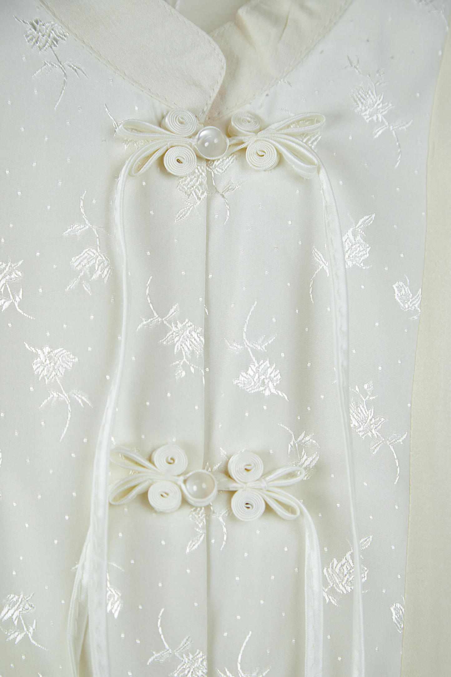Beige Chinese Splice Buckle Shirt