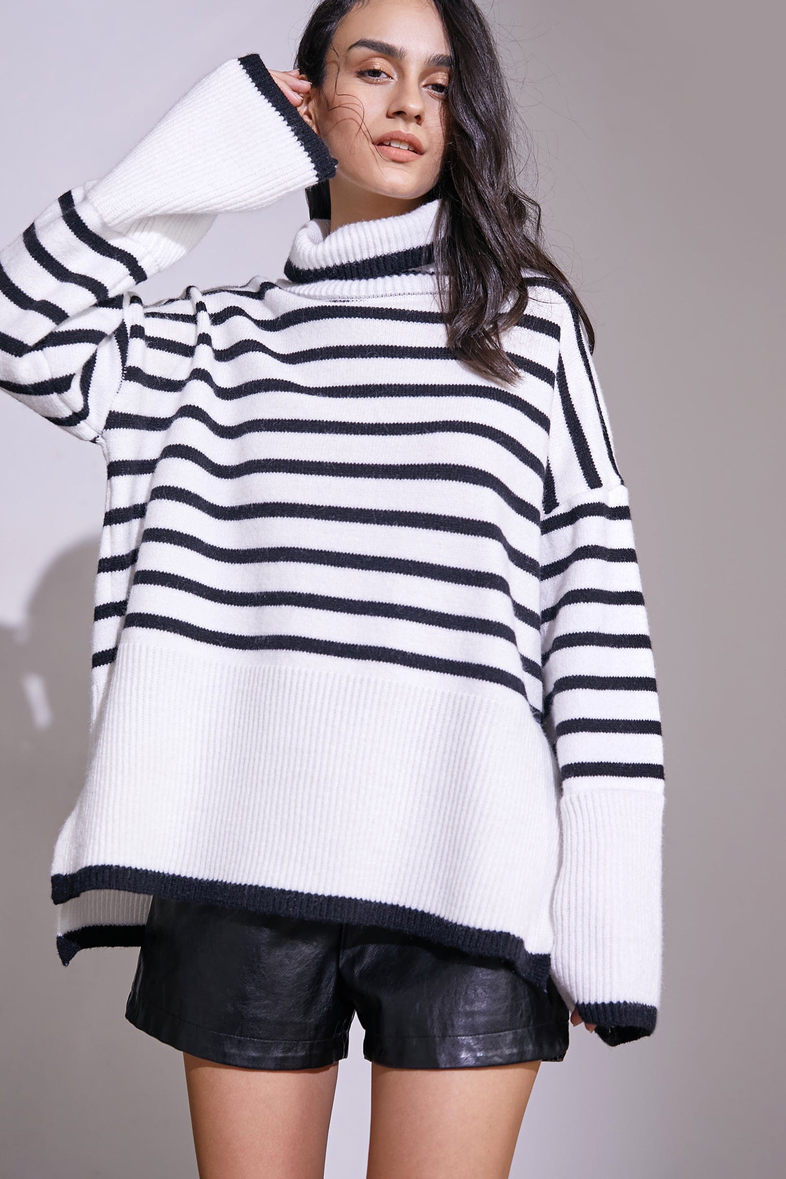 Oliviah White Striped Oversized Sweater