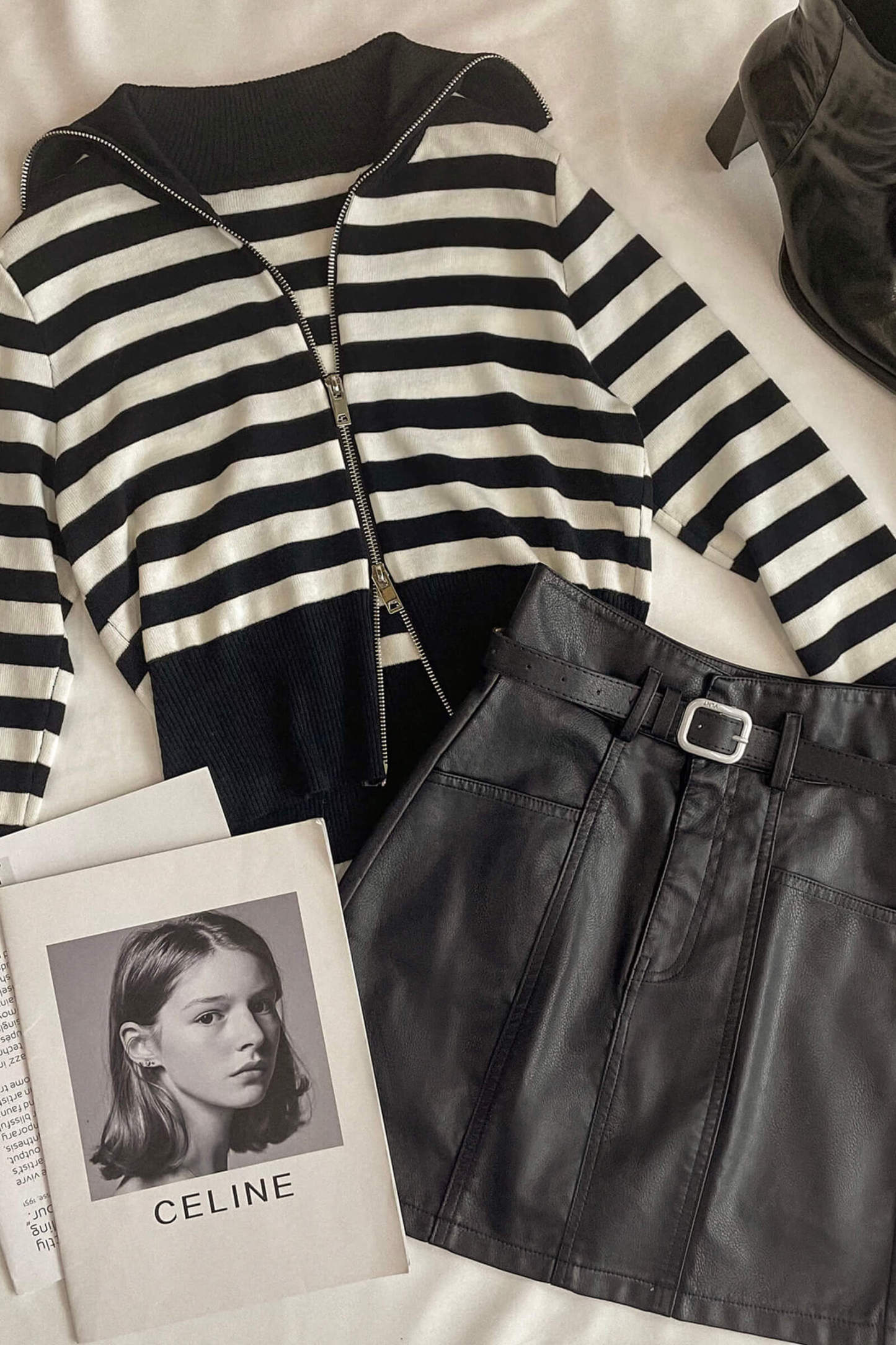 Black And White Striped Wool-Blend Collared Zip-Up Cardigan