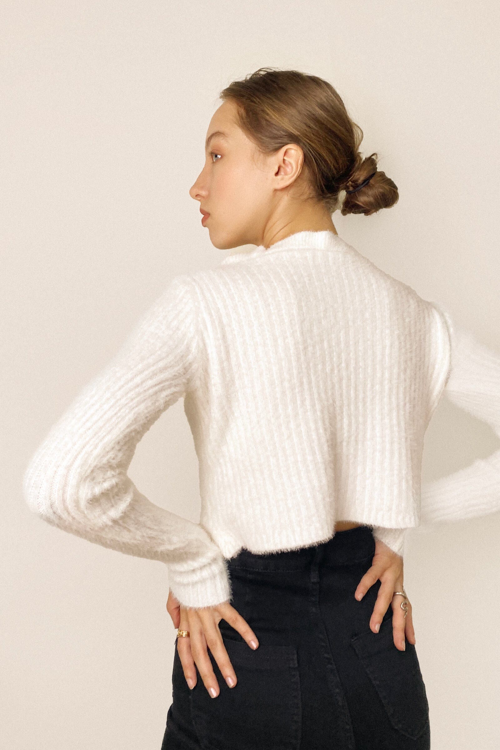 White Ruffle Trim Ribbed Knit Fitted Cardigan