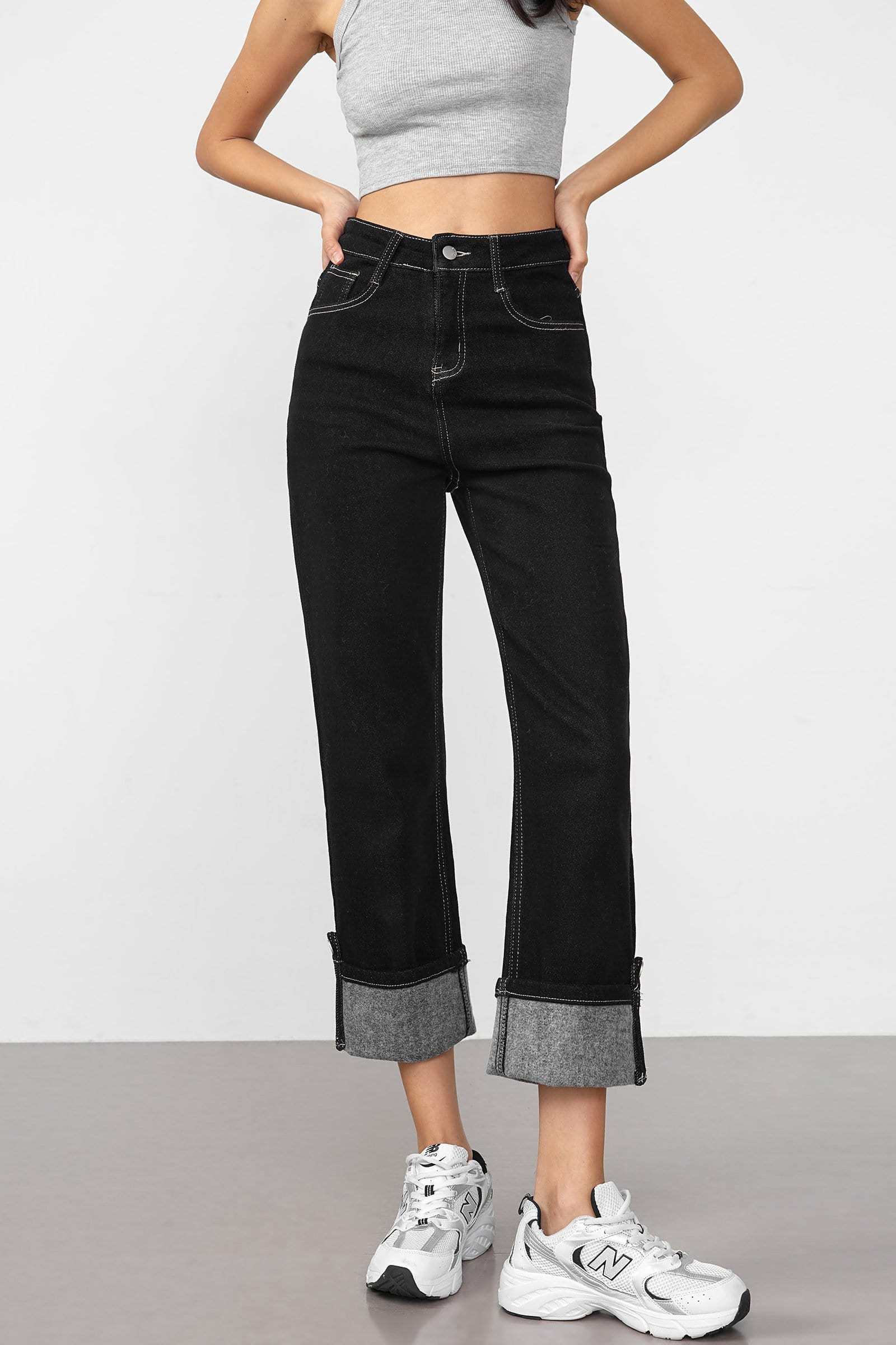 Nereida Black Straight Leg Jeans