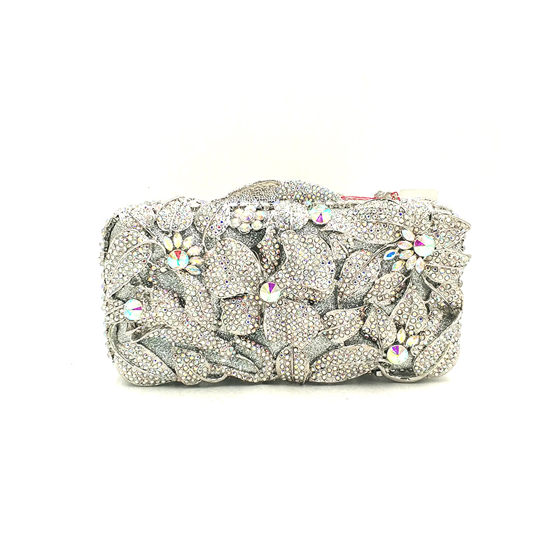 Diamond Crystal Cluth