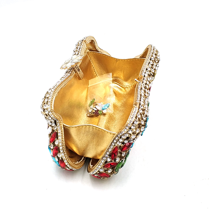 Creative Flower Clutch