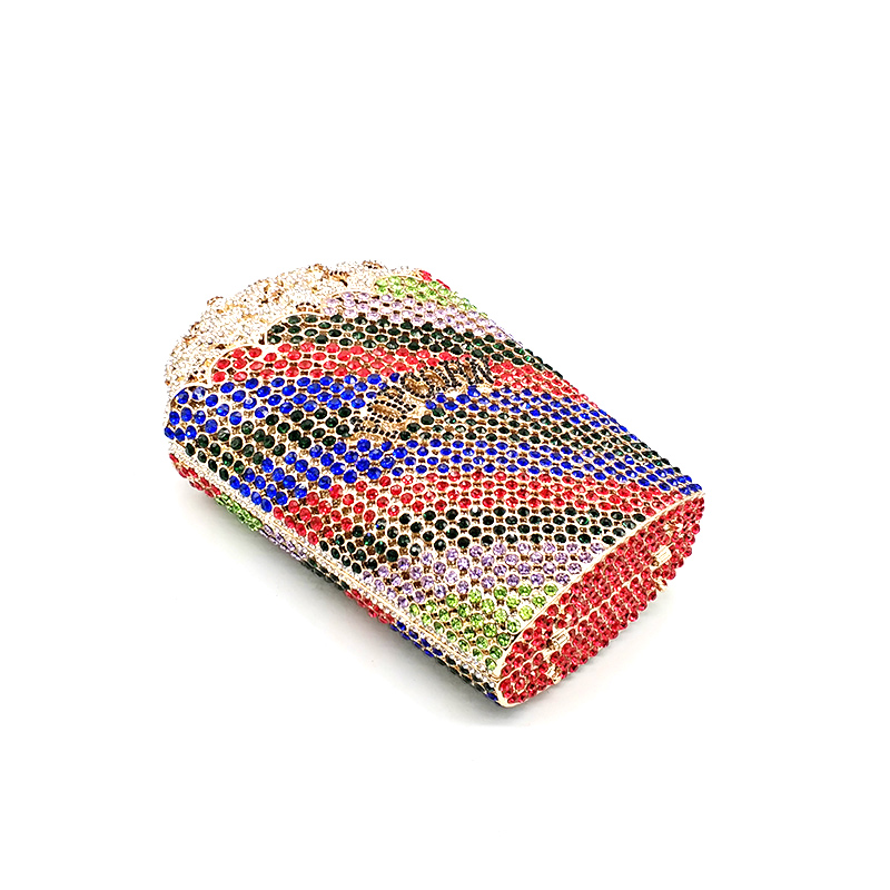 Creative Popcorn Clutch