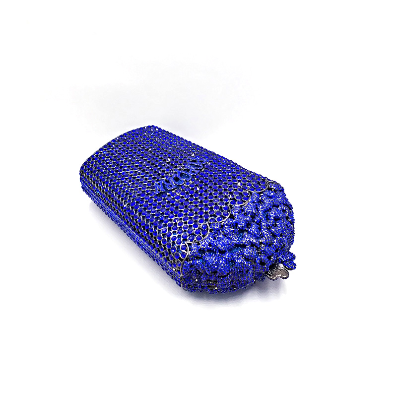 Creative Popcorn Clutch