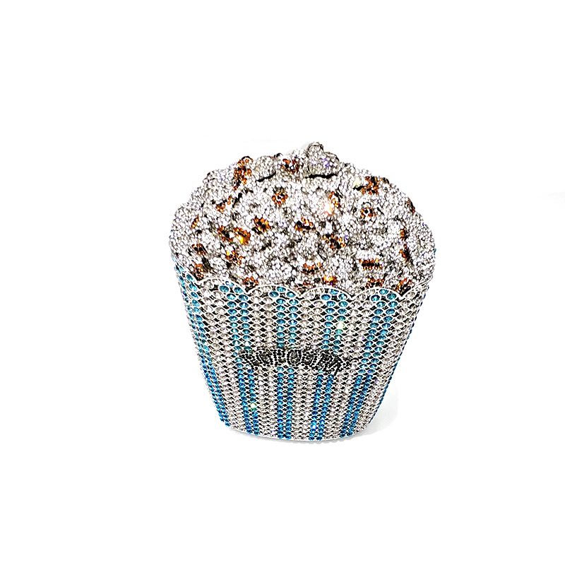 Creative Popcorn Clutch