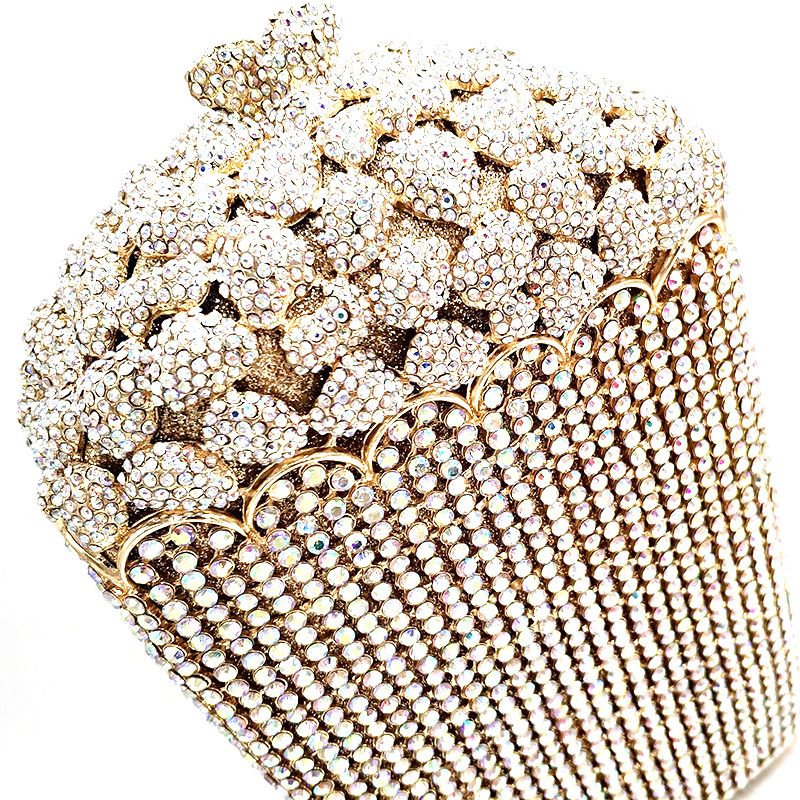 Delicious Popcorn Clutch