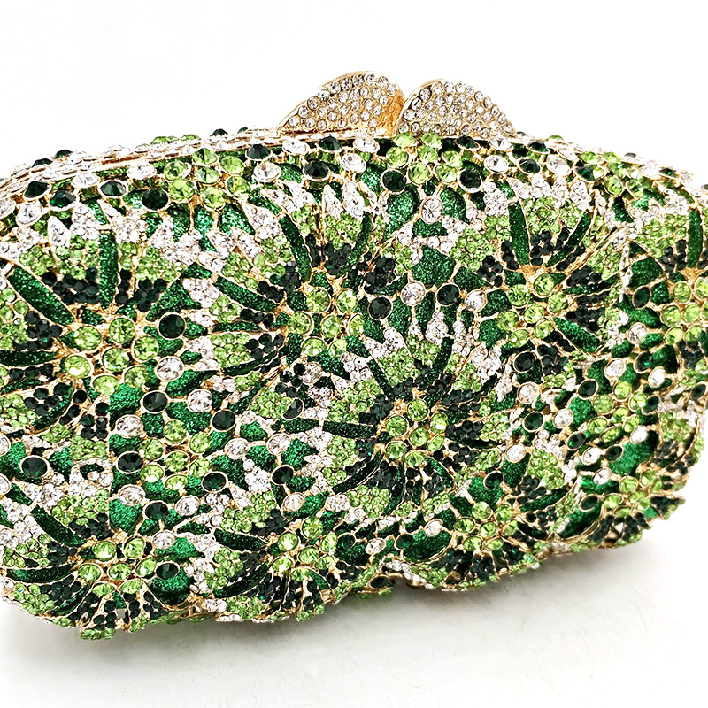 Flower Crystal Purse