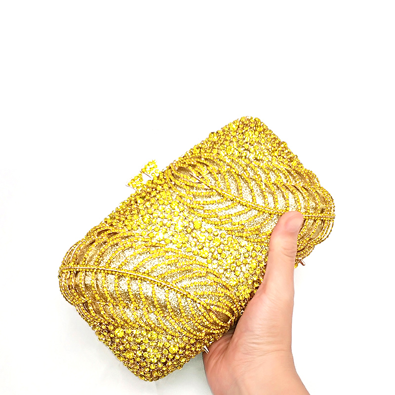 Elegant Crystal Purse
