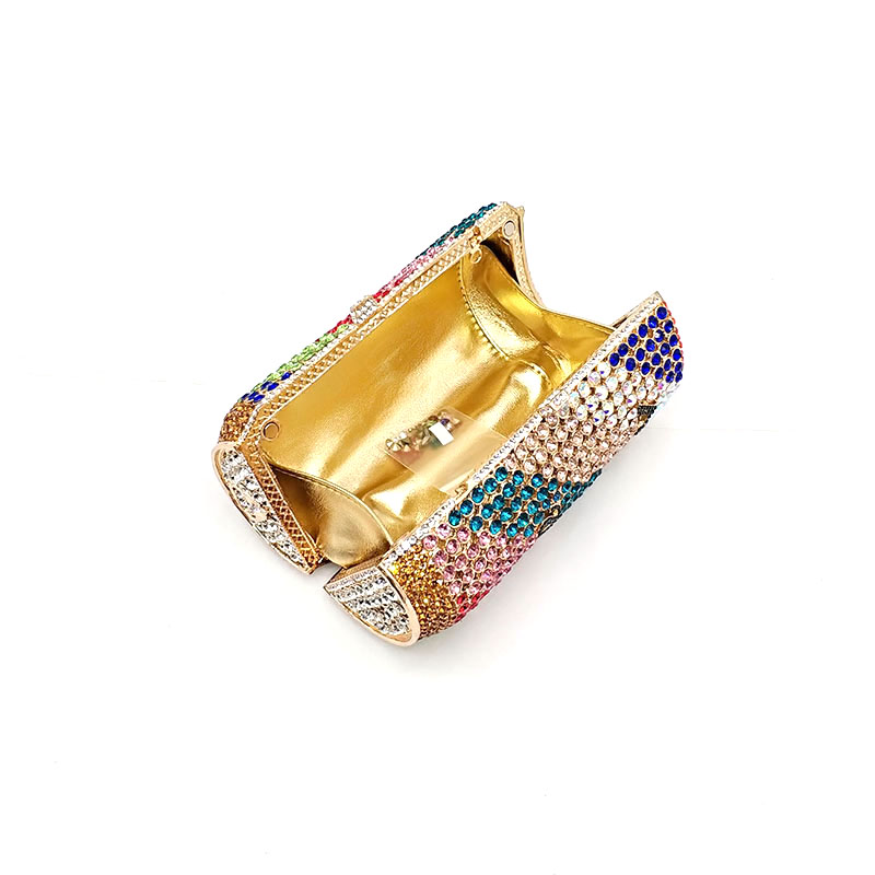 Creative Bottle Clutch
