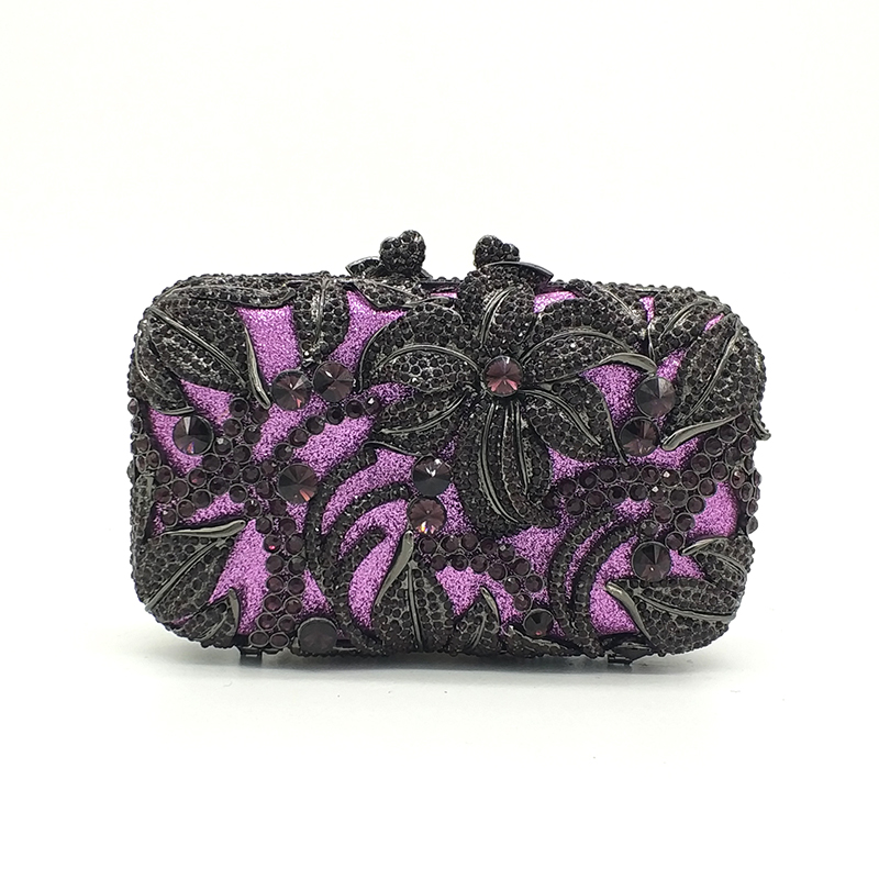 Retro Flower Clutch