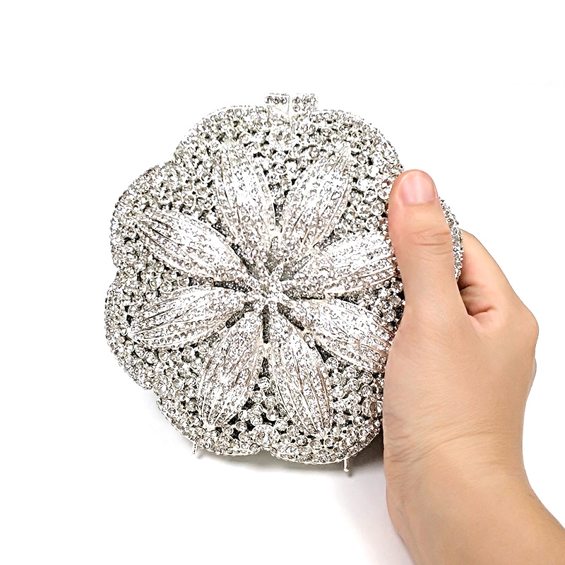 SImple Wedding Clutch