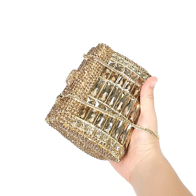 SImple Wedding Clutch