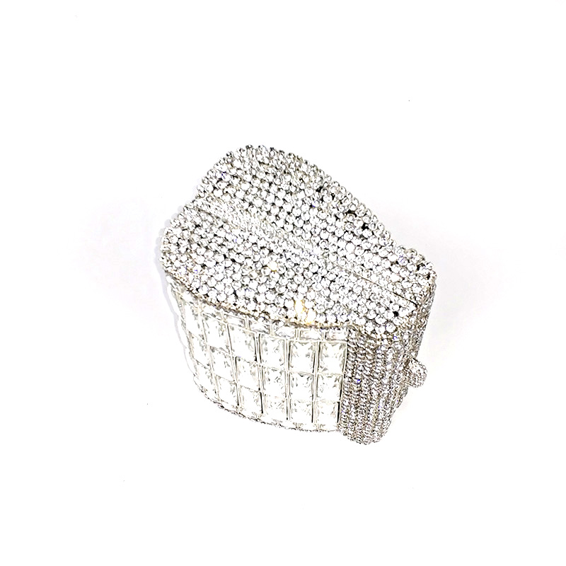 SImple Wedding Clutch
