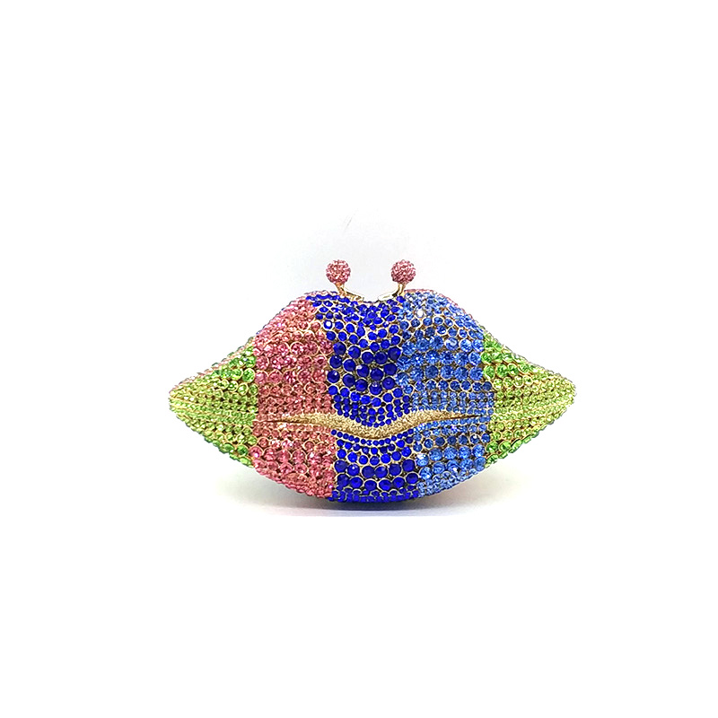 Creative Lip Clutch