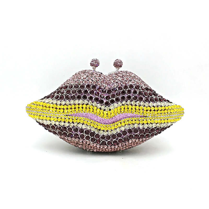 Creative Lip Clutch