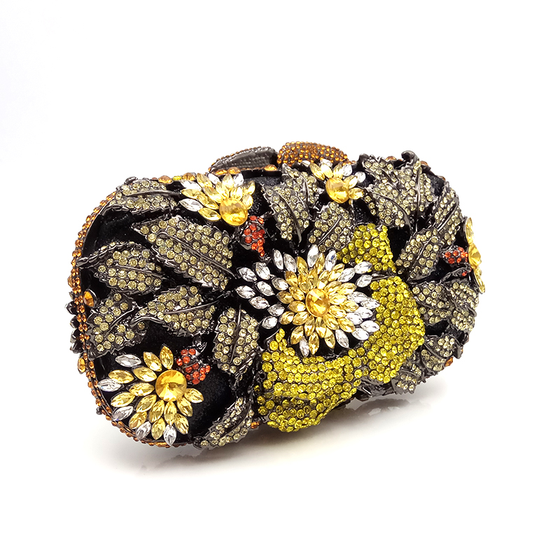 Elegant Floral Clutch