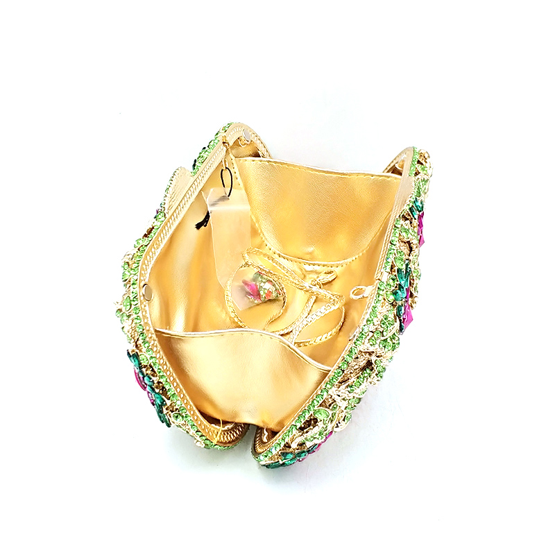 Elegant Floral Clutch