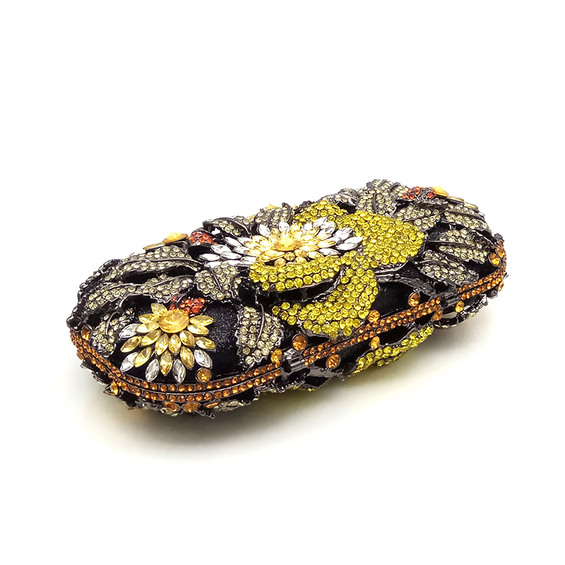 Elegant Floral Clutch