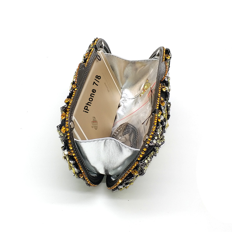 Elegant Floral Clutch