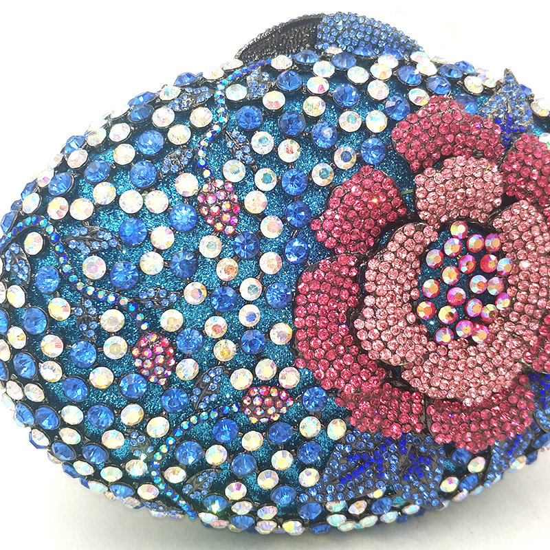 Elegant Floral Clutch