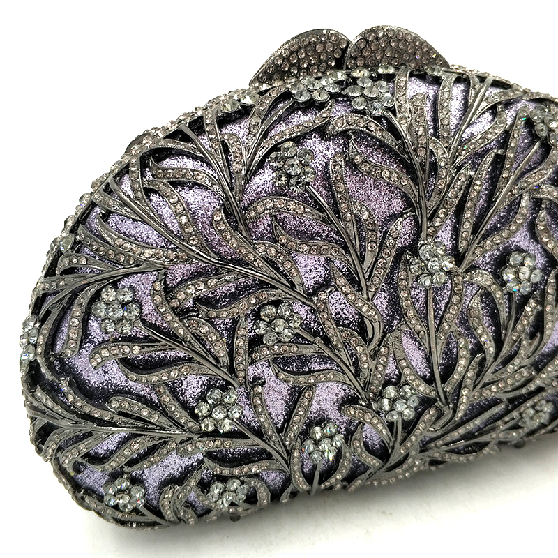 Classical Flower Clutch