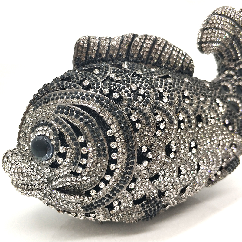 Creative Fish Clutch