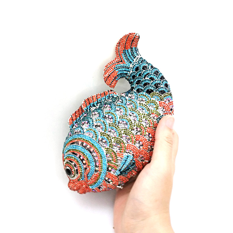 Creative Fish Clutch