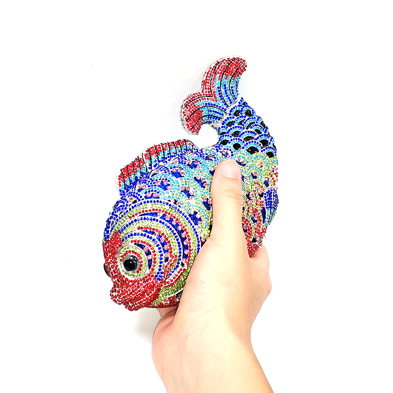 Creative Fish Clutch