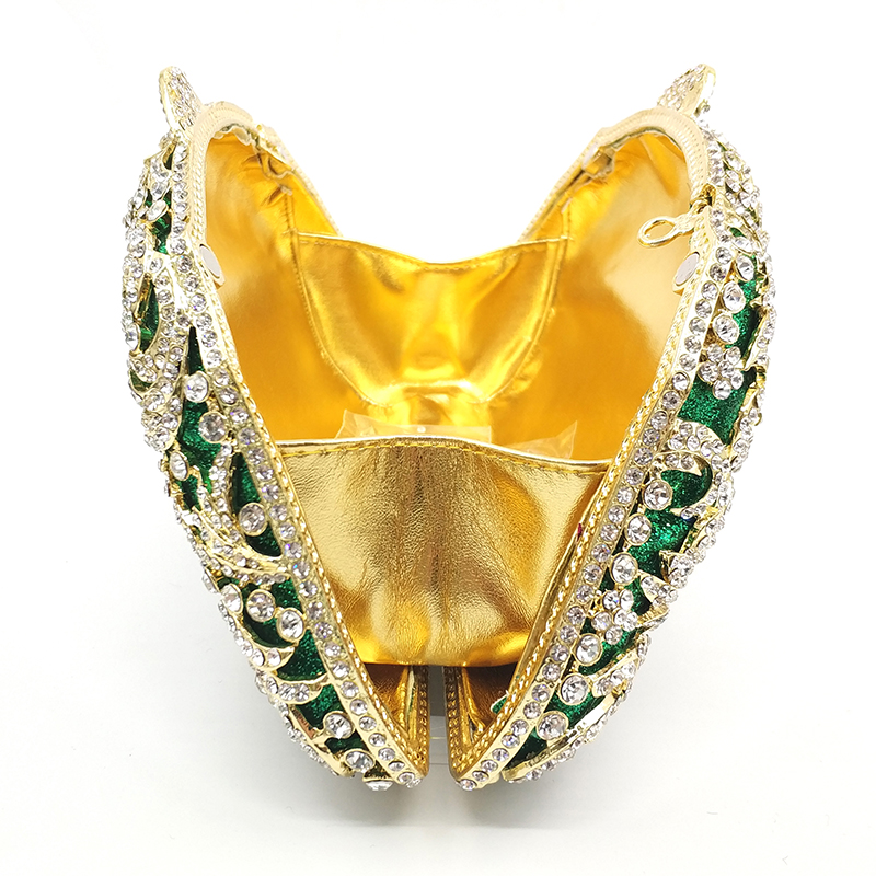 Gorgeous Crystal Purse