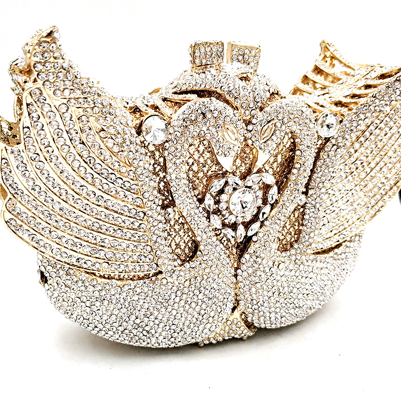 Elegant Swan Purse