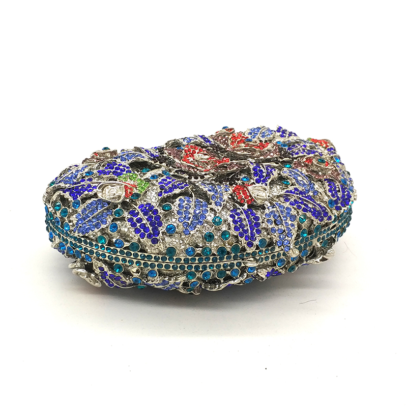 Classical Rose Clutch