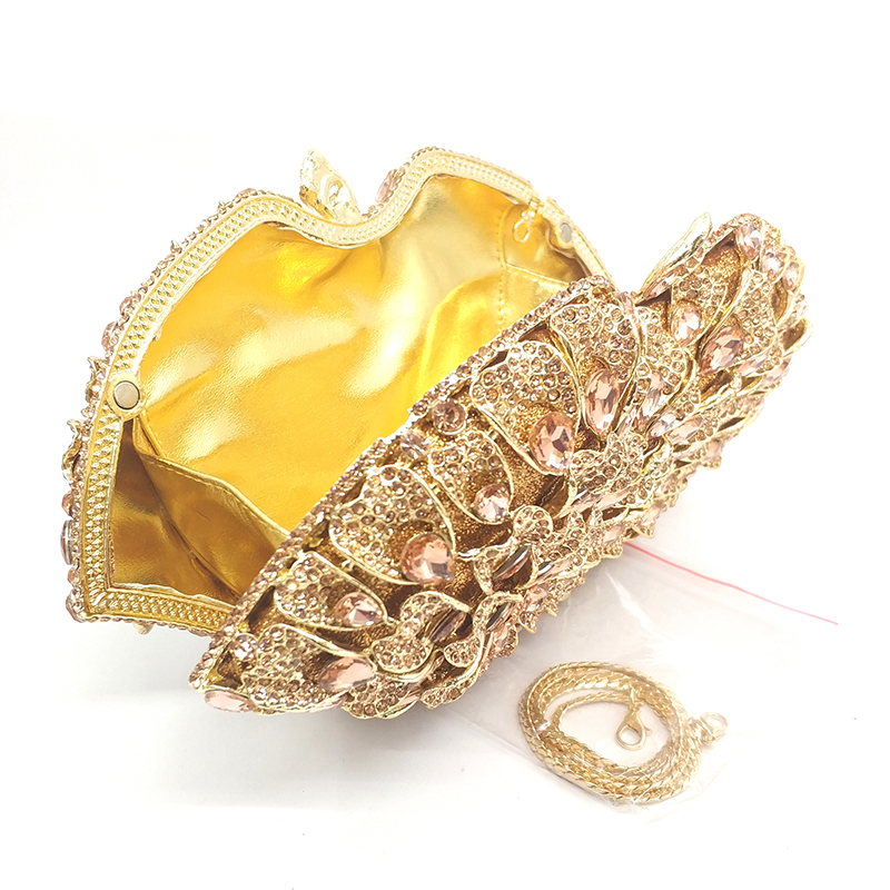 Charming Flowers Clutch