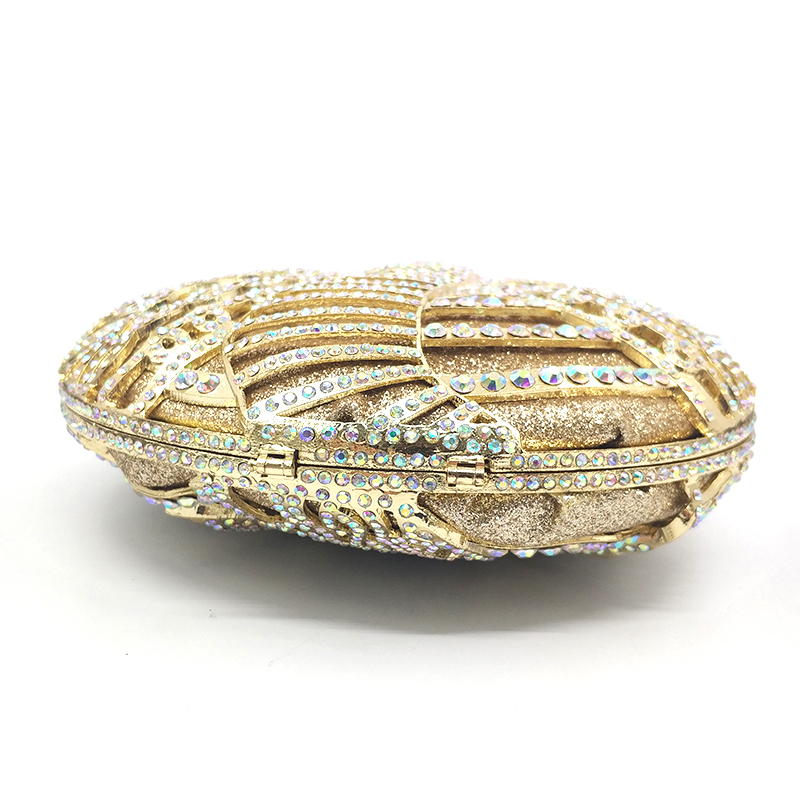 Cobra Diamond Clutch