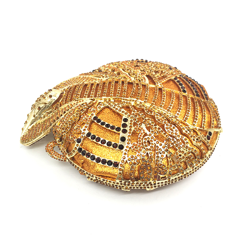 Cobra Diamond Clutch