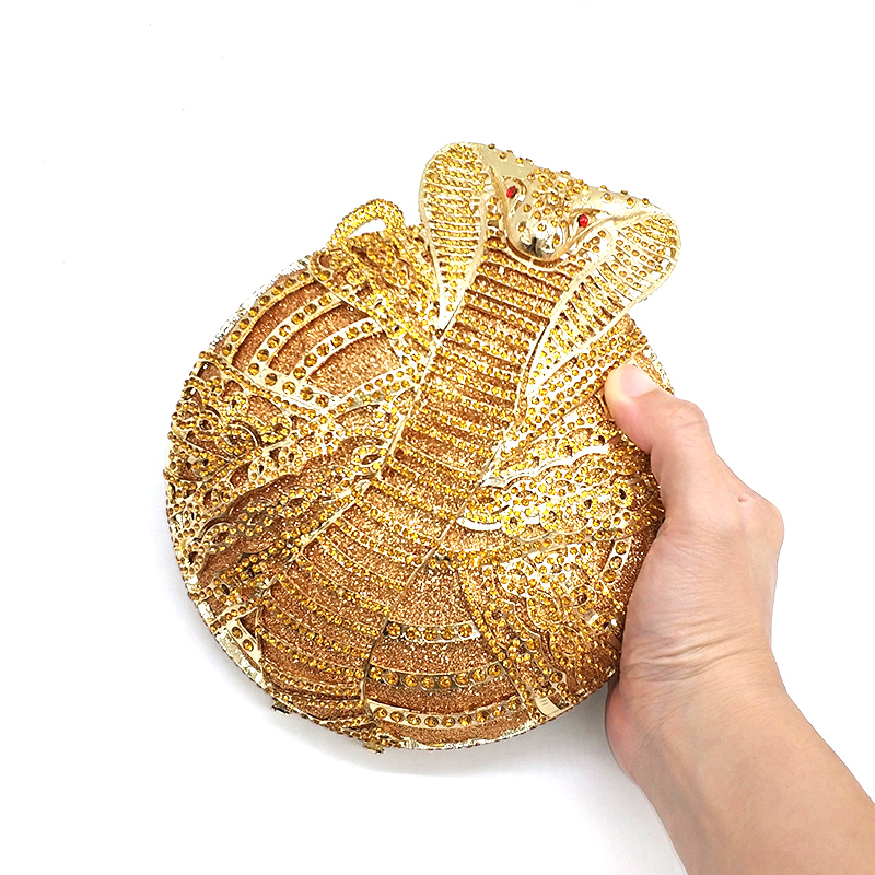 Cobra Diamond Clutch